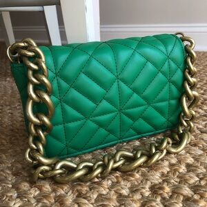 New: Zara Green Quilted Chain Bag